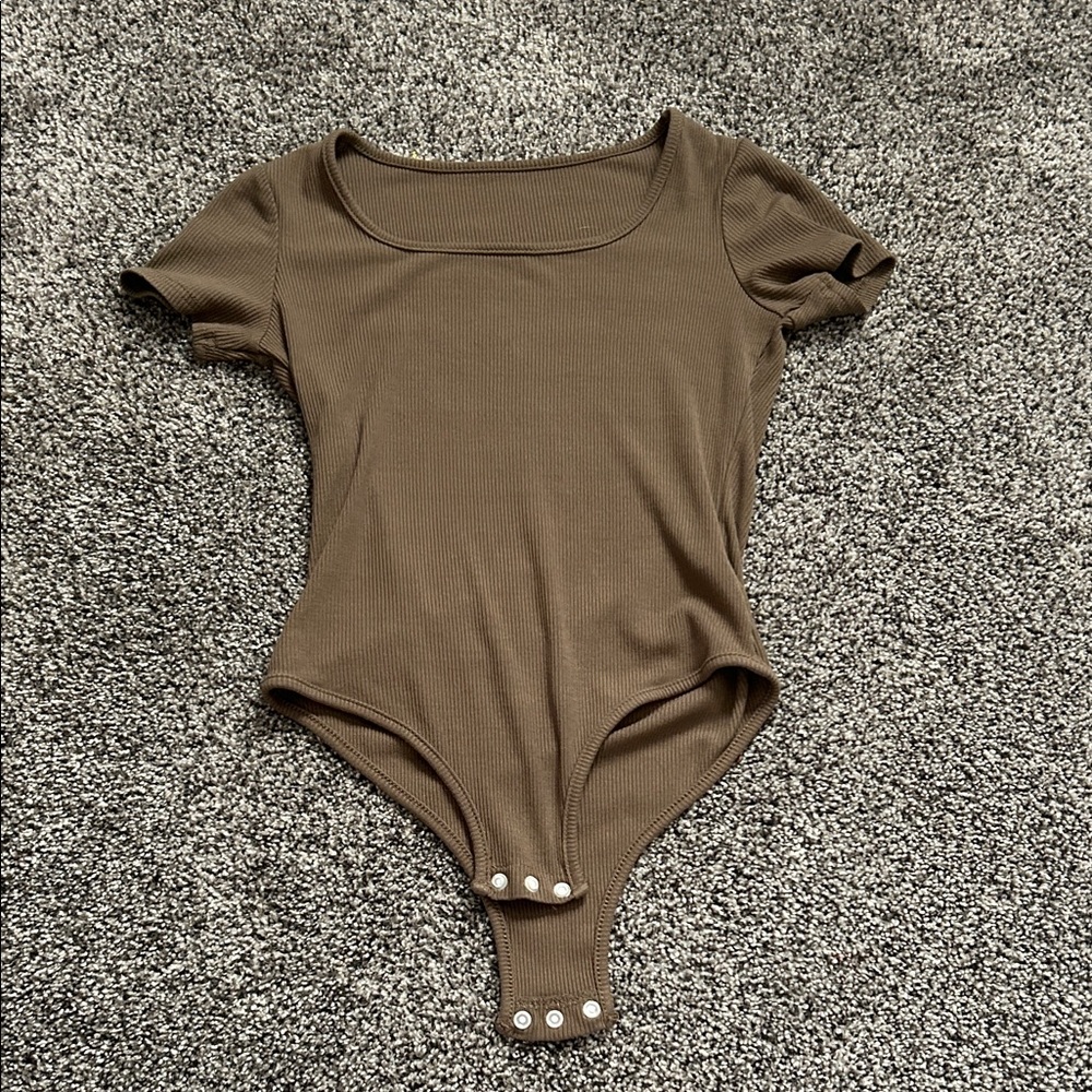 SHEIN Army Green Short Sleeve Body Suit